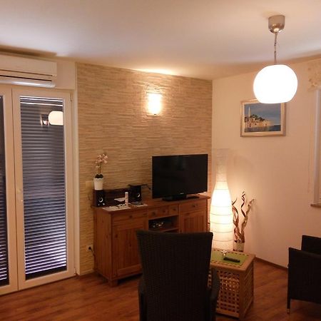 Apartment Asparagus Rovinjsko Selo Exterior foto