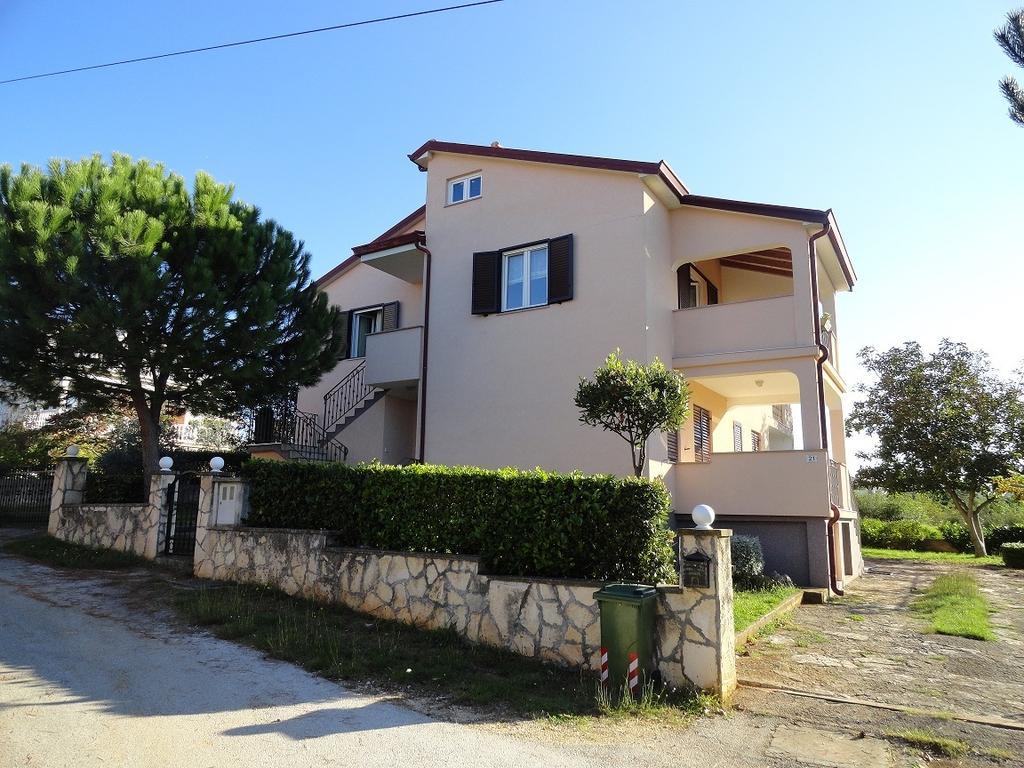 Apartment Asparagus Rovinjsko Selo Cameră foto